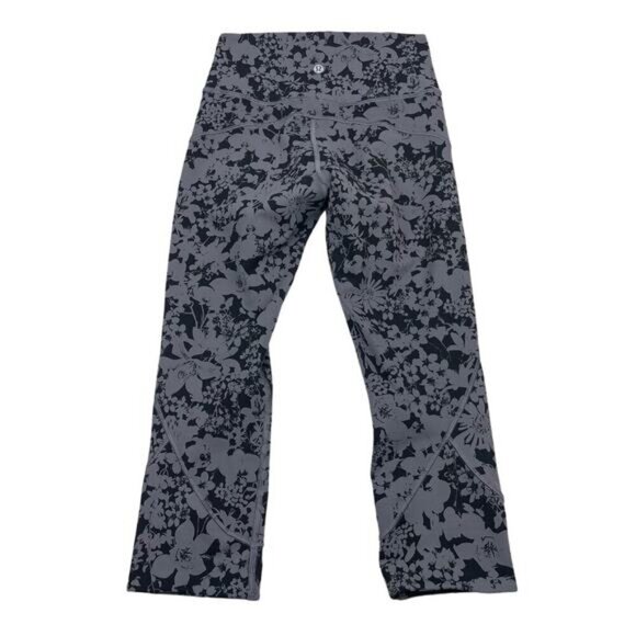 LULULEMON In Movement Crop Everlux Sz 4 Efflorescent Nebula Black - Picture 6 of 7